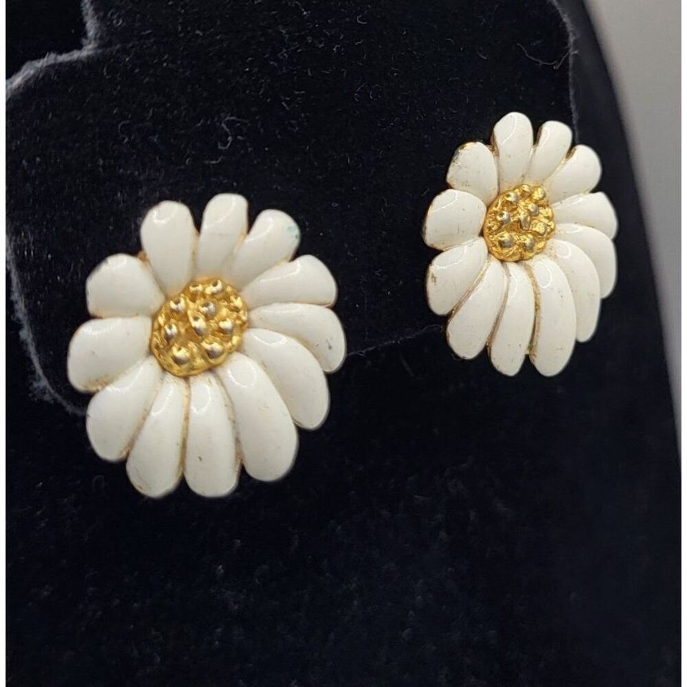 Vintage Monet Clip-On Daisy Earrings Gold & White Enamel Floral Design